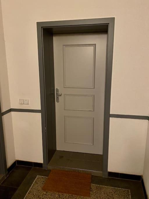 Ein Gemuetlicher Platz Im Gruenderzeitviertel Chemnitz Exterior photo